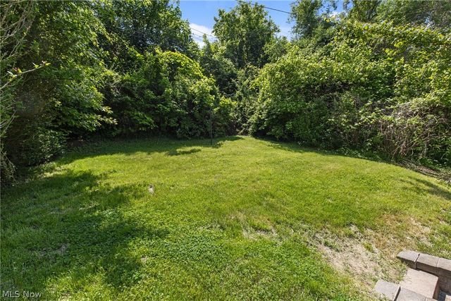 415 Whitely Street, Bridgeport, OH 43912