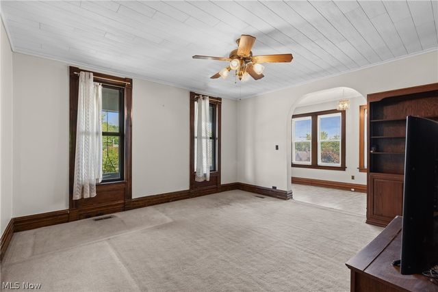 415 Whitely Street, Bridgeport, OH 43912
