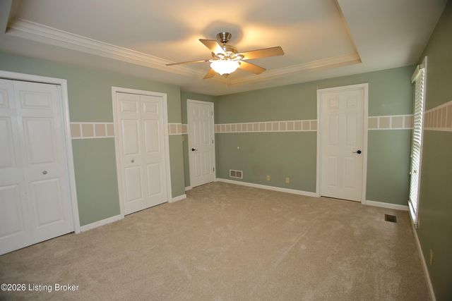 3107 Thoroughbred Ct, Crestwood, KY 40014