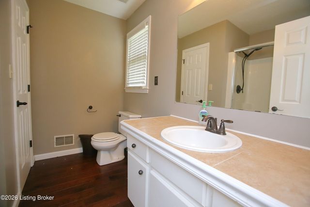 3107 Thoroughbred Ct, Crestwood, KY 40014