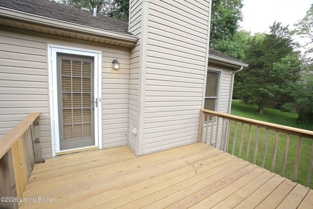 3107 Thoroughbred Ct, Crestwood, KY 40014