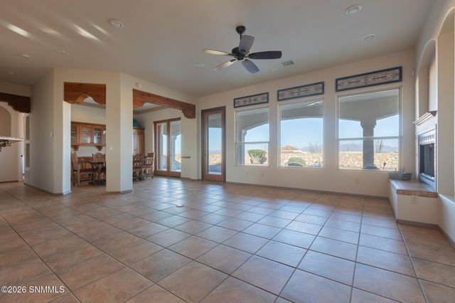 1216 Titania Court, Las Cruces, NM 88007
