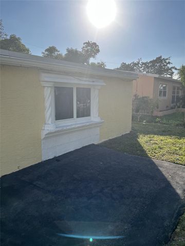 280 NE 23rd Street, Pompano Beach, FL 33060