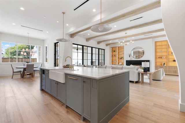 6454 Sondra Drive, Dallas, TX 75214
