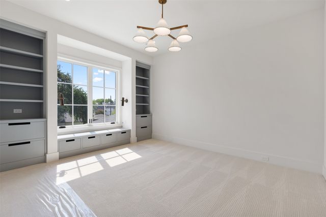 6454 Sondra Drive, Dallas, TX 75214