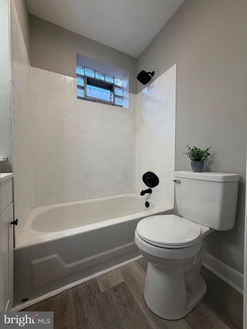 425 VIOLA ST, Camden, NJ 08104