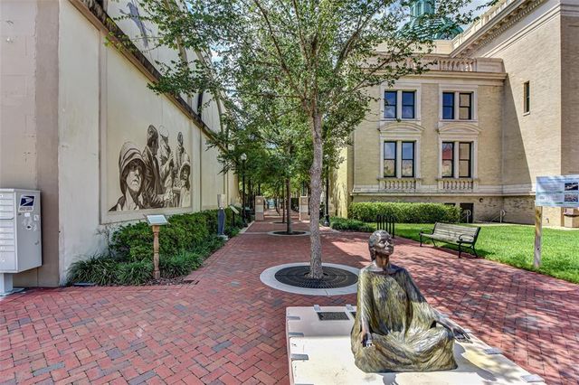 1402 TALTON AVENUE, Deland, FL 32720