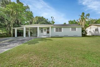 1402 TALTON AVENUE, Deland, FL 32720
