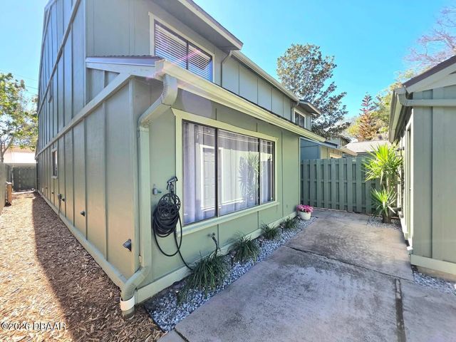 129 Pine Cone Trail, Ormond Beach, FL 32174