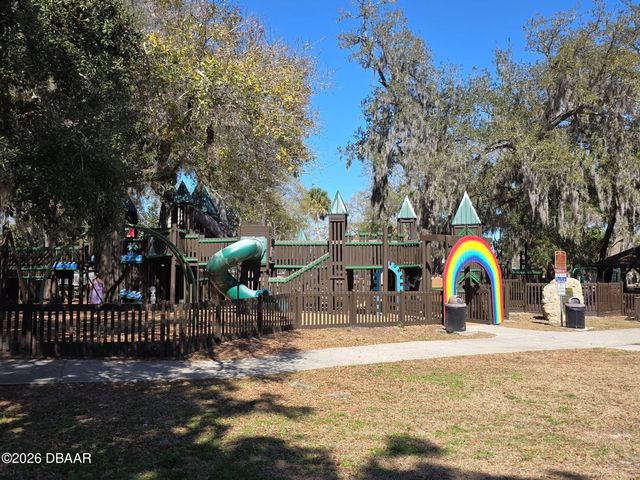 129 Pine Cone Trail, Ormond Beach, FL 32174