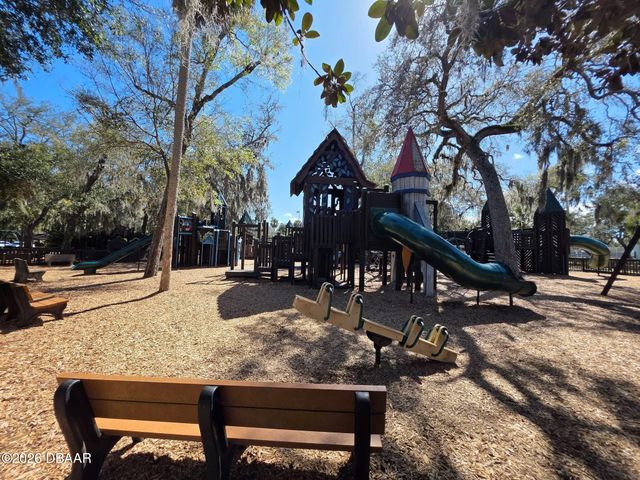 129 Pine Cone Trail, Ormond Beach, FL 32174