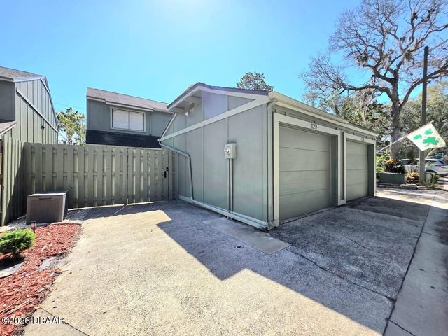 129 Pine Cone Trail, Ormond Beach, FL 32174