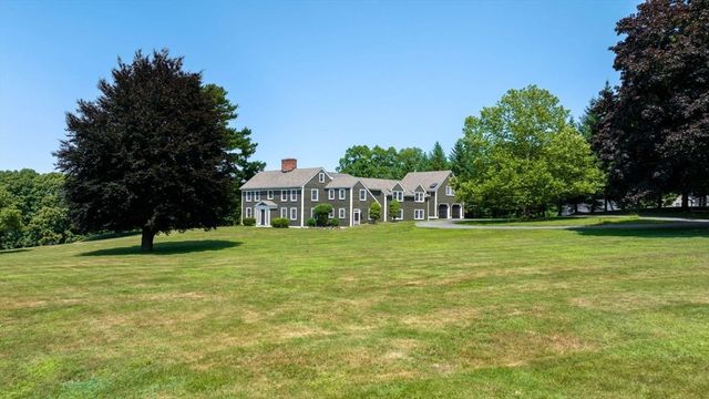 47 East St, Middleton, MA 01949