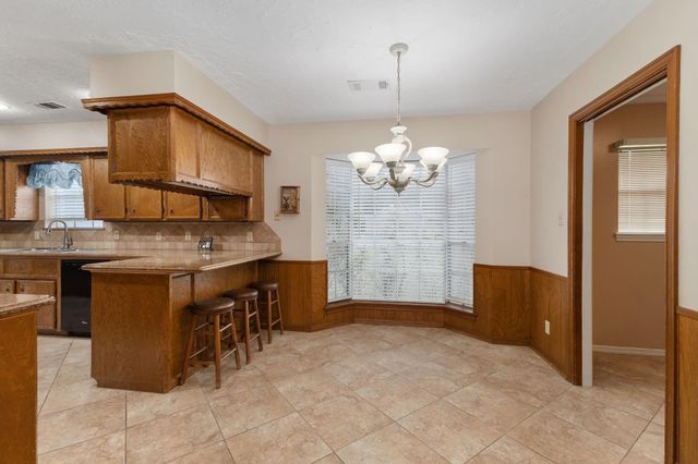 460 Dover Lane, Spring, TX 77373