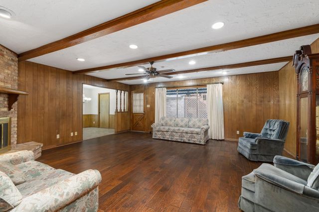 460 Dover Lane, Spring, TX 77373