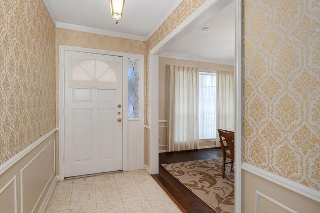 460 Dover Lane, Spring, TX 77373