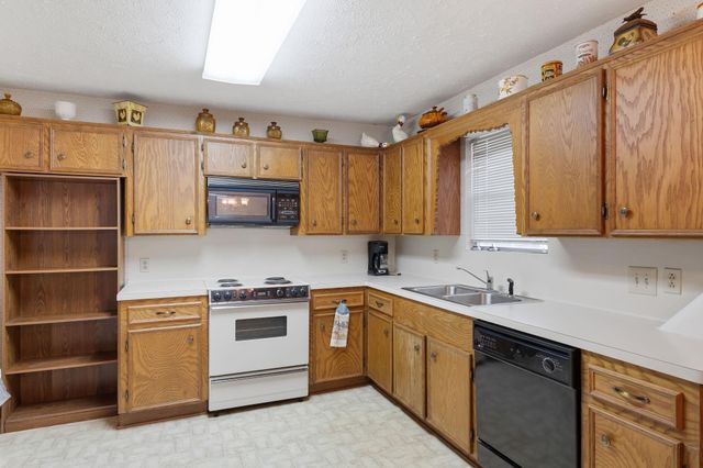 460 Dover Lane, Spring, TX 77373