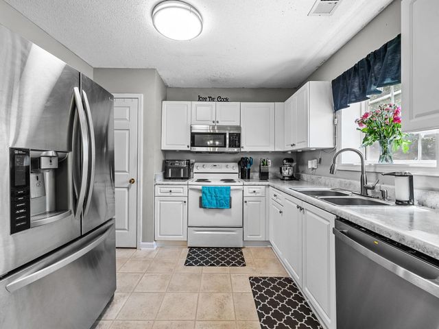 9 Ashby Cross Court, Greer, SC 29651