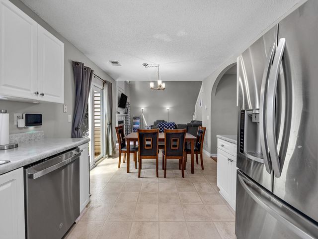 9 Ashby Cross Court, Greer, SC 29651