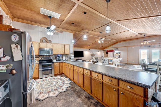 5640 County Road 108, Town Creek, AL 35672