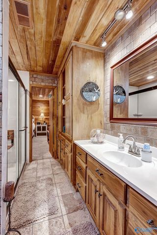 5640 County Road 108, Town Creek, AL 35672