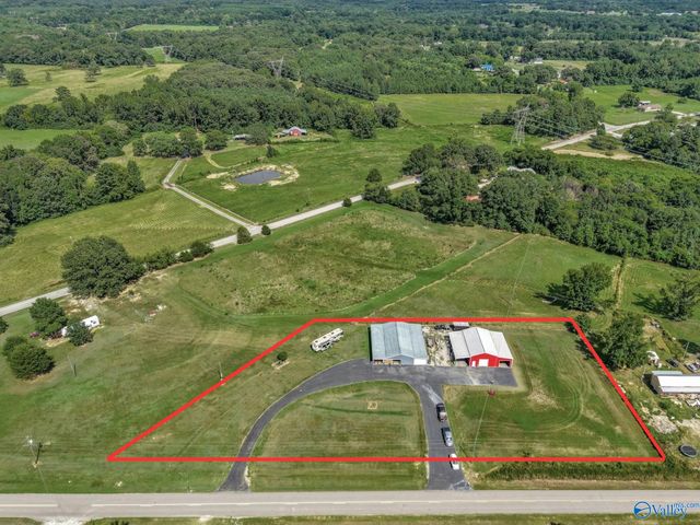 5640 County Road 108, Town Creek, AL 35672