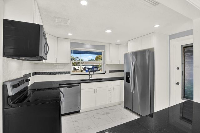 7902 CANNA DRIVE, Port Richey, FL 34668