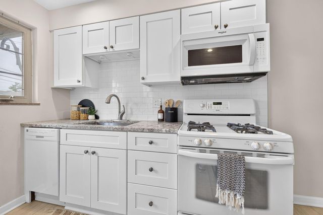1866 Northwest Boulevard, 16D, Columbus, OH 43212