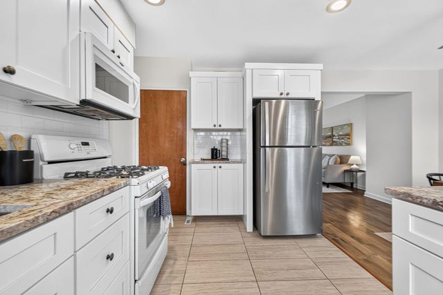1866 Northwest Boulevard, 16D, Columbus, OH 43212