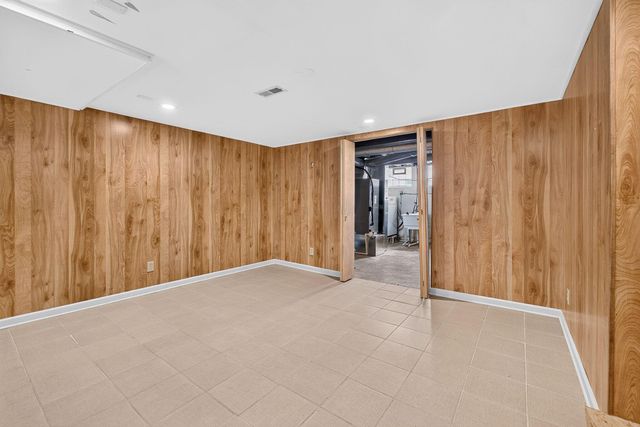1866 Northwest Boulevard, 16D, Columbus, OH 43212