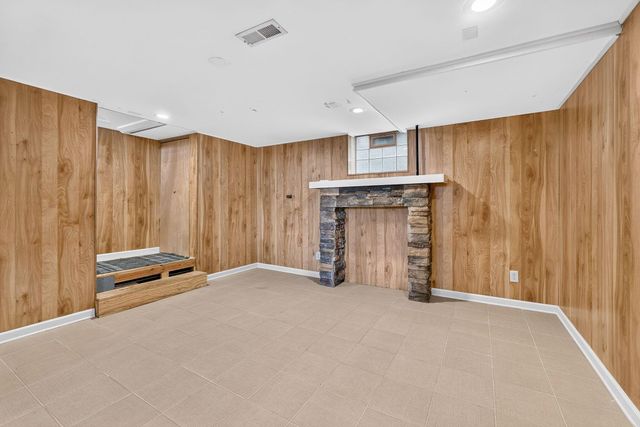 1866 Northwest Boulevard, 16D, Columbus, OH 43212