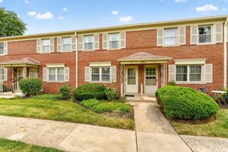1866 Northwest Boulevard, 16D, Columbus, OH 43212