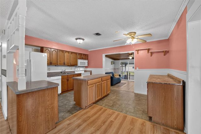 2875 NE 49TH STREET, Ocala, FL 34479