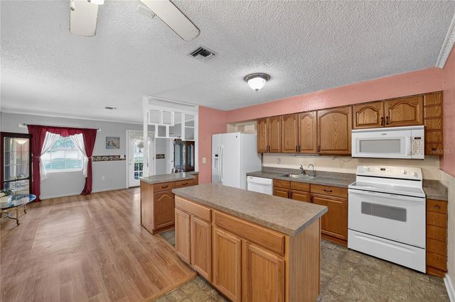 2875 NE 49TH STREET, Ocala, FL 34479