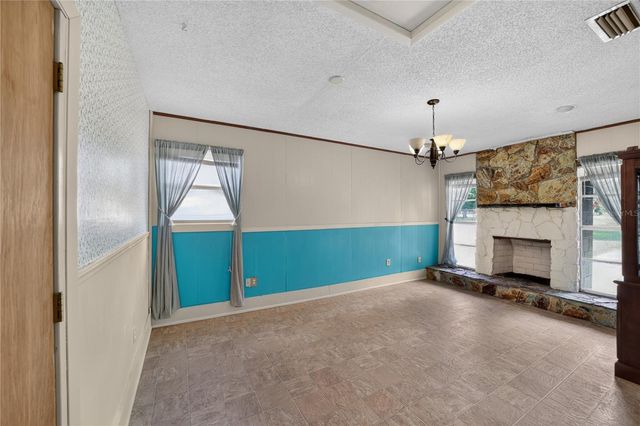 2875 NE 49TH STREET, Ocala, FL 34479