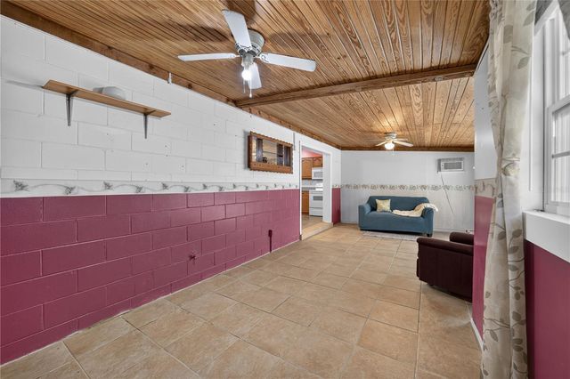 2875 NE 49TH STREET, Ocala, FL 34479