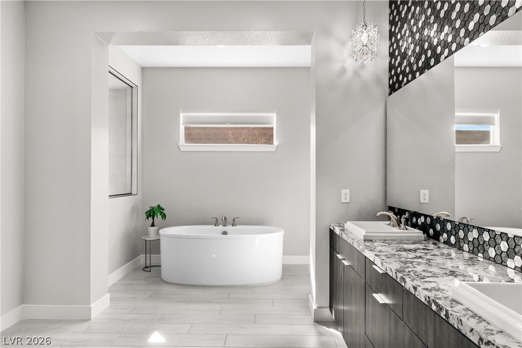 8811 Italian Trotter Court, Las Vegas, NV 89113 — photo 5