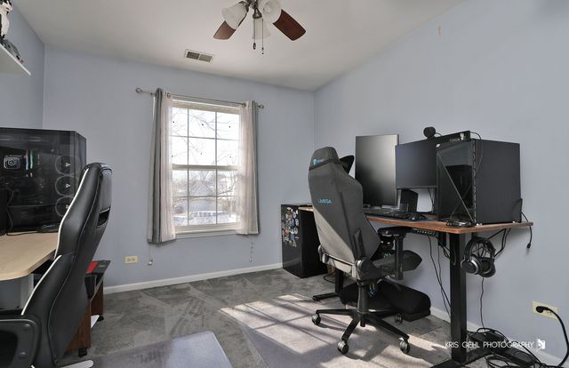 1244 N Red Oak Circle 3, Round Lake Beach, IL 60073