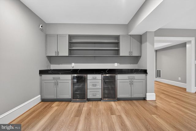 7002 RIVER OAKS DR, Mclean, VA 22101