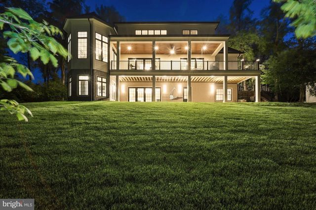 7002 RIVER OAKS DR, Mclean, VA 22101