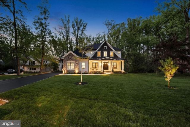 7002 RIVER OAKS DR, Mclean, VA 22101