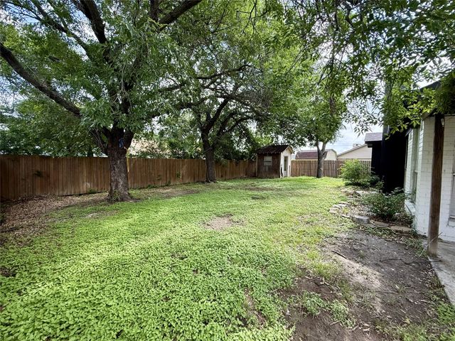 1213 Garden Terrace Drive, Irving, TX 75060