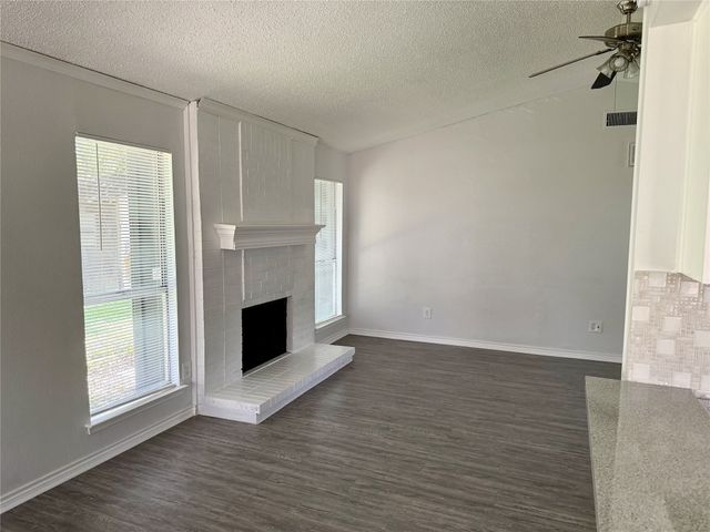 1213 Garden Terrace Drive, Irving, TX 75060