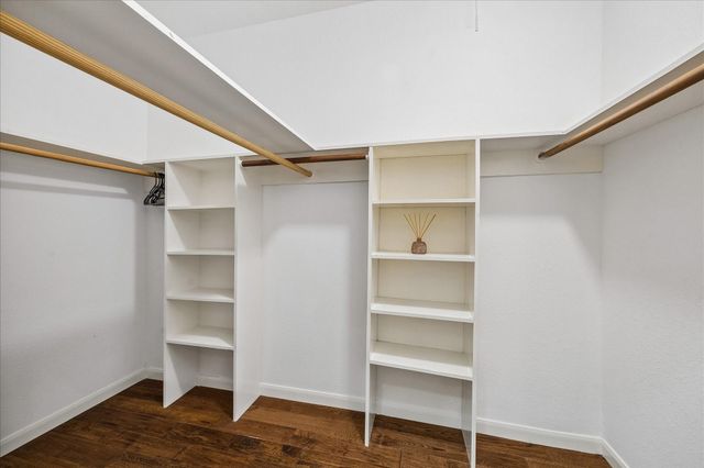 11711 Memorial Drive 272, Houston, TX 77024