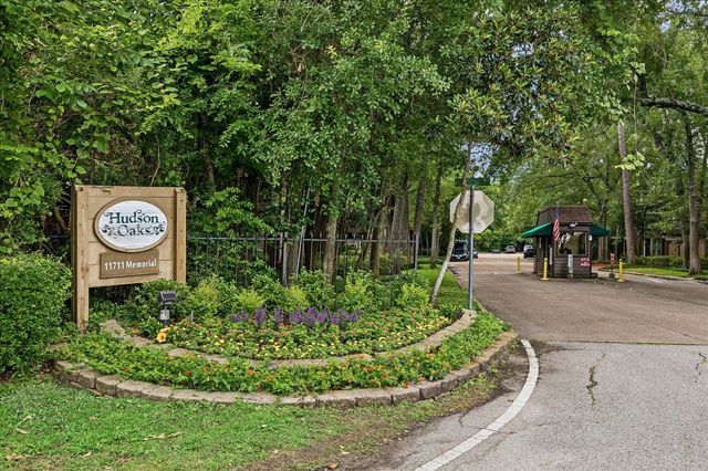 11711 Memorial Drive 272, Houston, TX 77024
