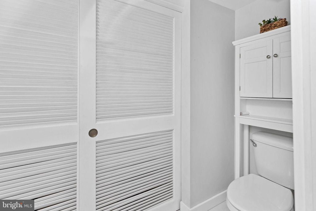 Image 17 of property listing at 11 MAIN ST, Englishtown, NJ 07726