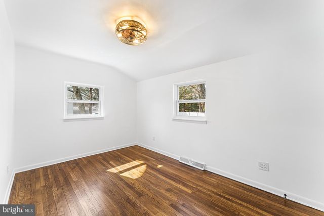 515 CAINS MILL RD, Williamstown, NJ 08094
