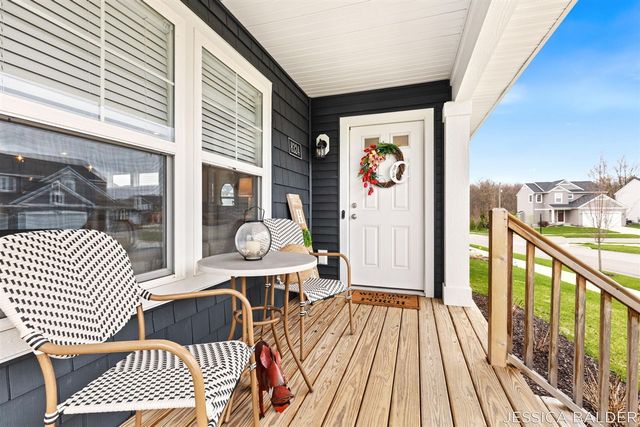 8324 Cooks Corner Drive, Byron Center, MI 49315