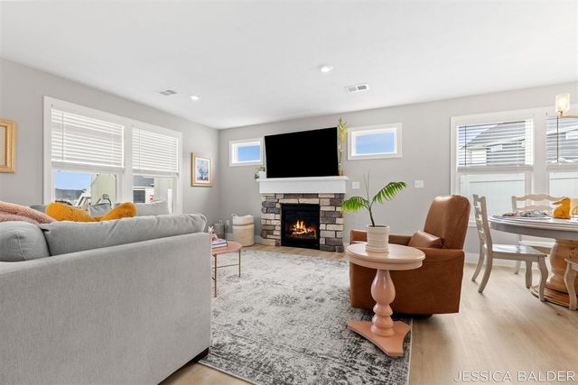 8324 Cooks Corner Drive, Byron Center, MI 49315