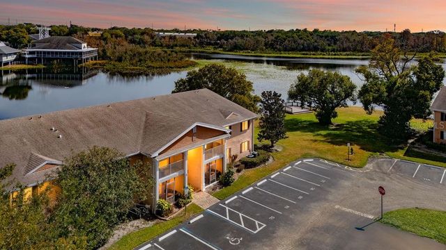 185 PEARL LAKE CAUSEWAY 214, Altamonte Springs, FL 32714